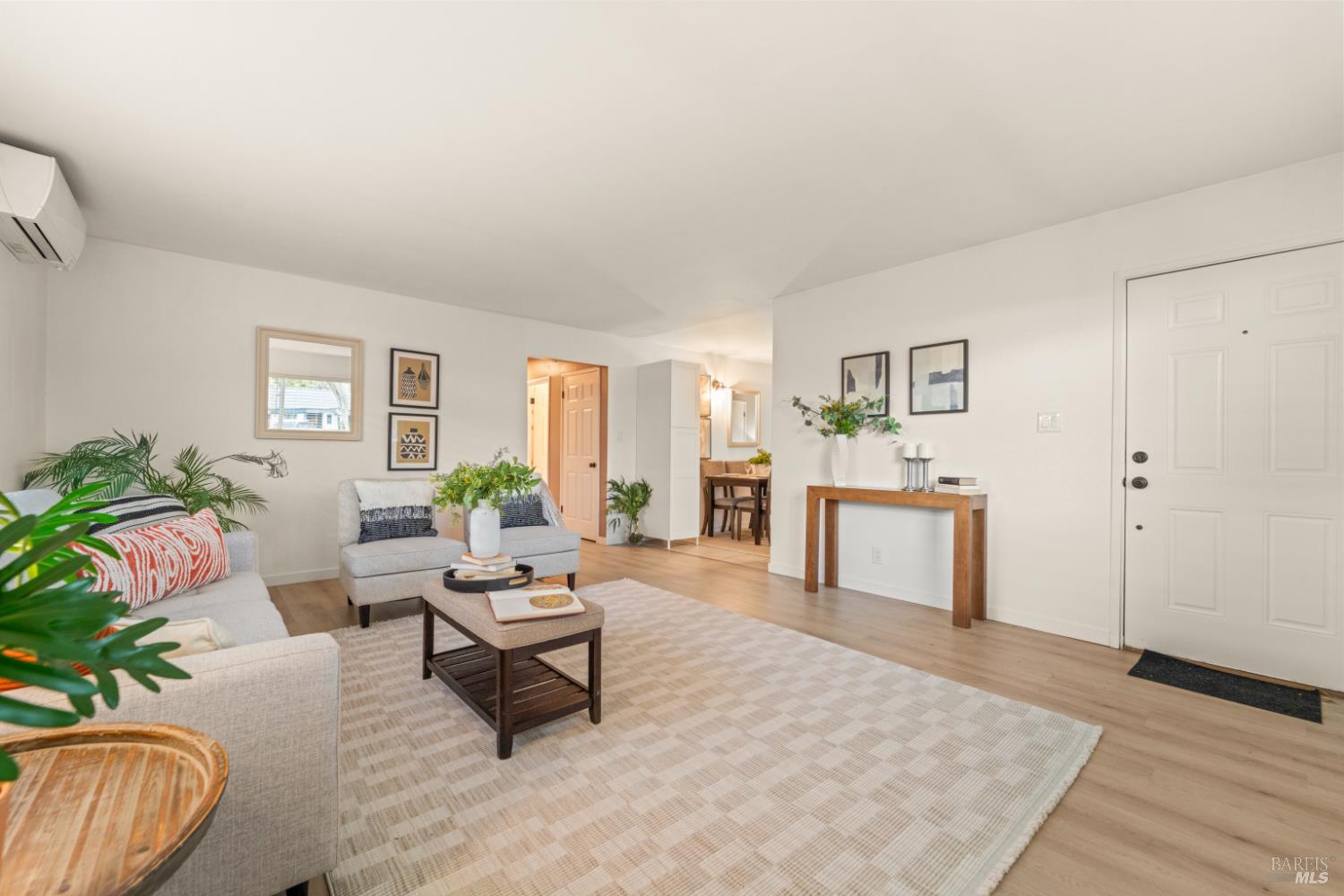 Detail Gallery Image 7 of 39 For 191 Ironwood St, Vacaville,  CA 95688 - 3 Beds | 2 Baths