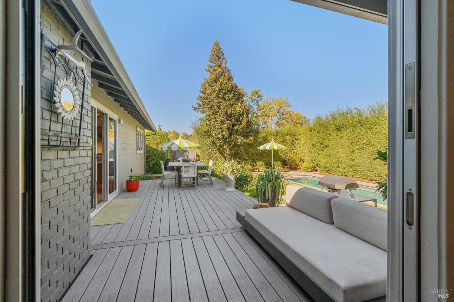 Detail Gallery Image 29 of 50 For 804 Josephine Ln, Healdsburg,  CA 95448 - 3 Beds | 2 Baths