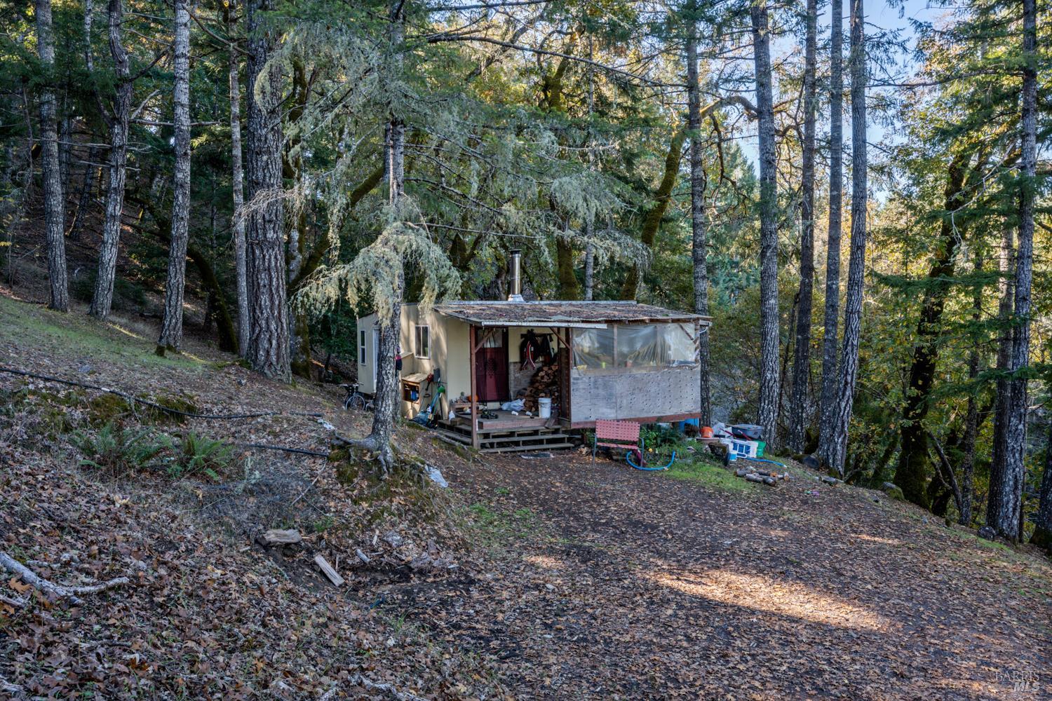 Detail Gallery Image 5 of 20 For 5700 High Point Rd, Willits,  CA 95490 - 1 Beds | 1 Baths