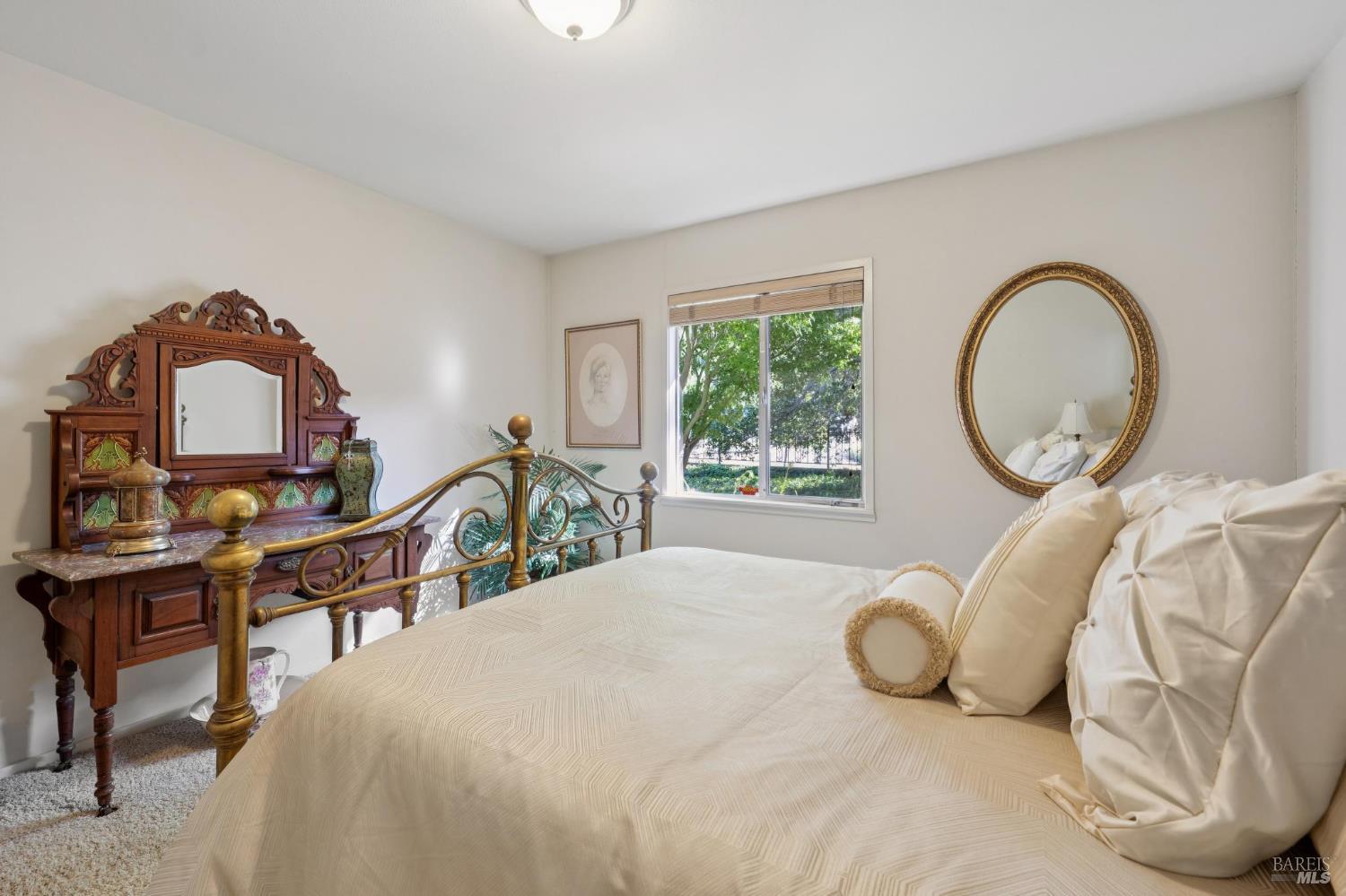 Detail Gallery Image 54 of 65 For 492 Fairway Dr, Novato,  CA 94949 - 3 Beds | 2/1 Baths