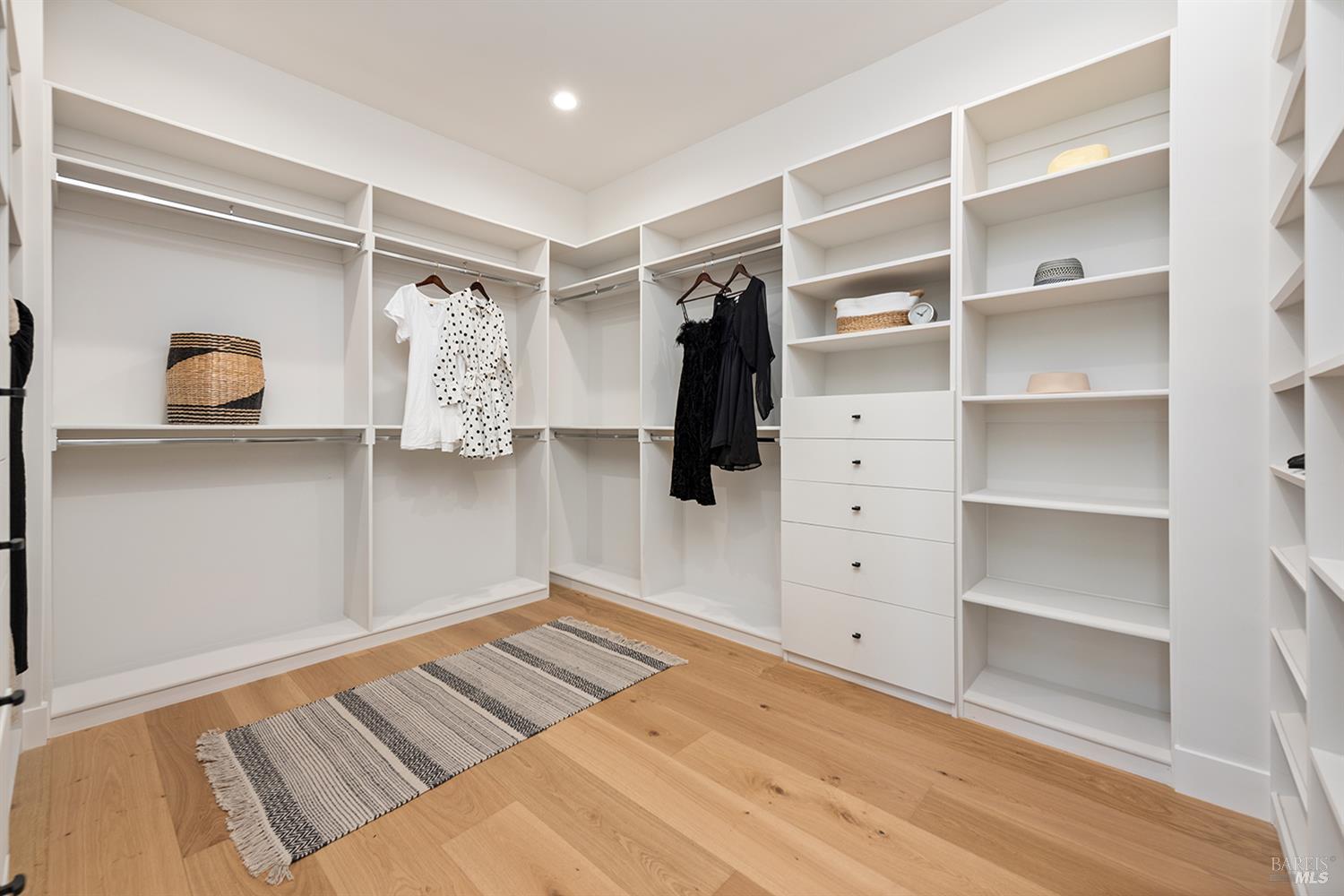 Detail Gallery Image 30 of 53 For 3749 Sawgrass Pl, Santa Rosa,  CA 95403 - 4 Beds | 4 Baths