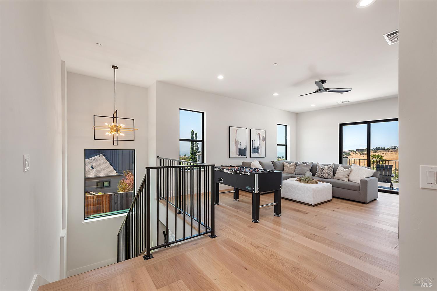 Detail Gallery Image 37 of 53 For 3749 Sawgrass Pl, Santa Rosa,  CA 95403 - 4 Beds | 4 Baths