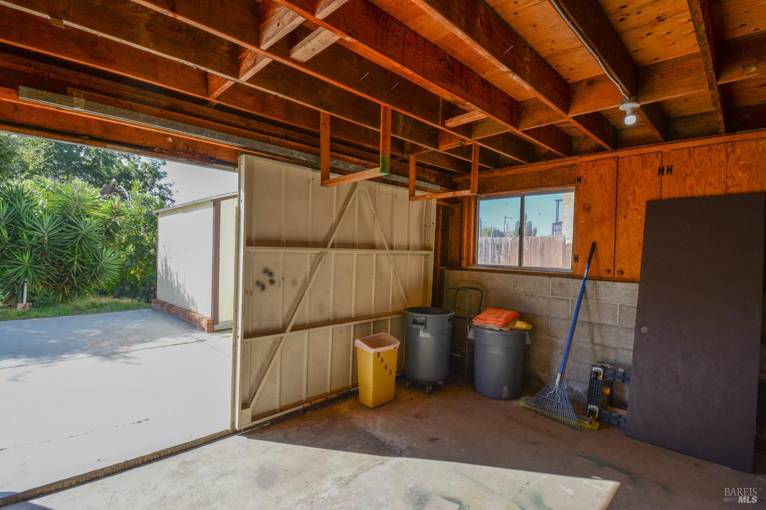 Detail Gallery Image 60 of 87 For 125 Acacia Way, Vallejo,  CA 94591 - 5 Beds | 2 Baths