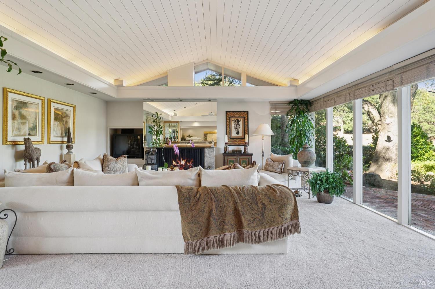 Detail Gallery Image 18 of 65 For 492 Fairway Dr, Novato,  CA 94949 - 3 Beds | 2/1 Baths