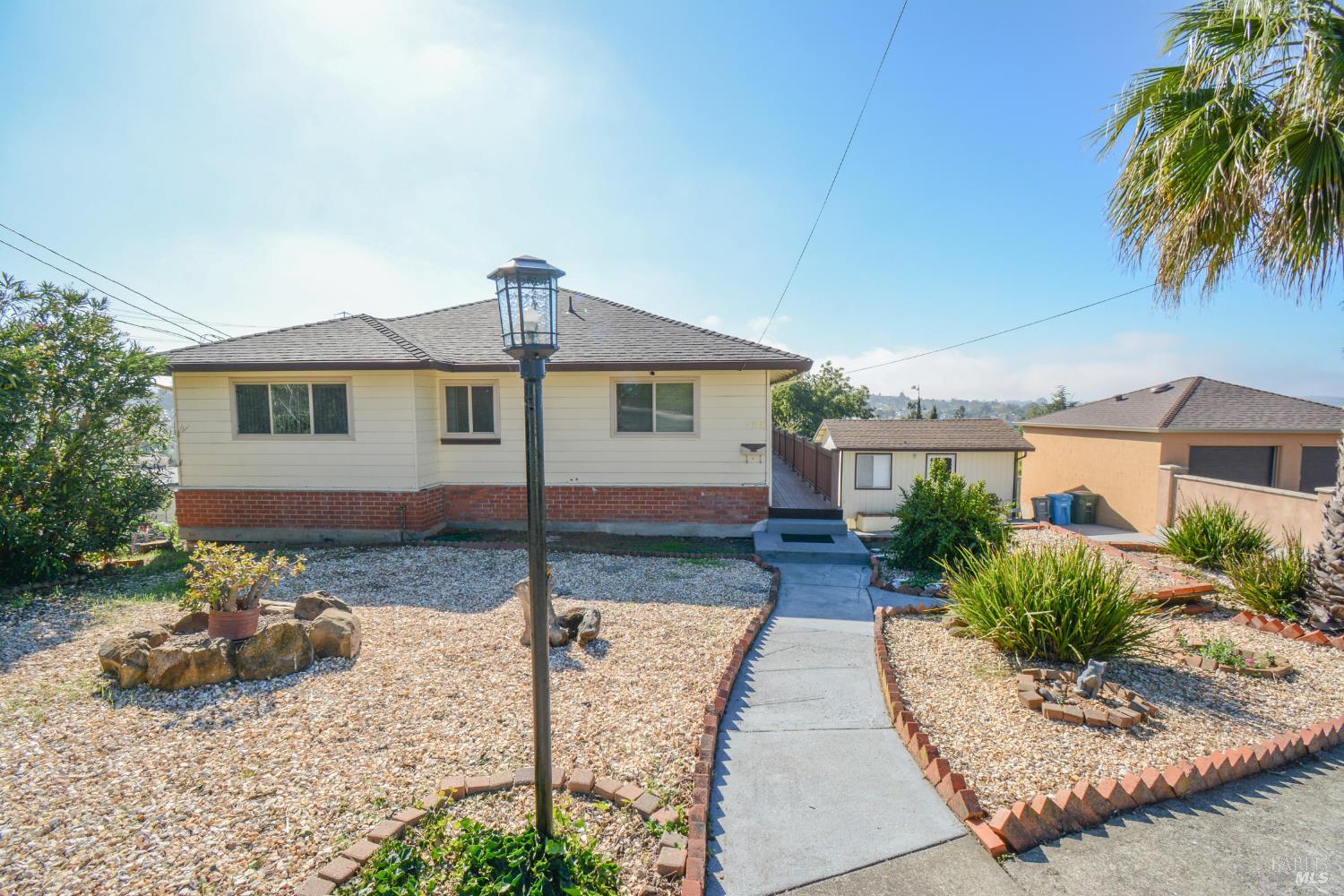 Detail Gallery Image 82 of 87 For 125 Acacia Way, Vallejo,  CA 94591 - 5 Beds | 2 Baths