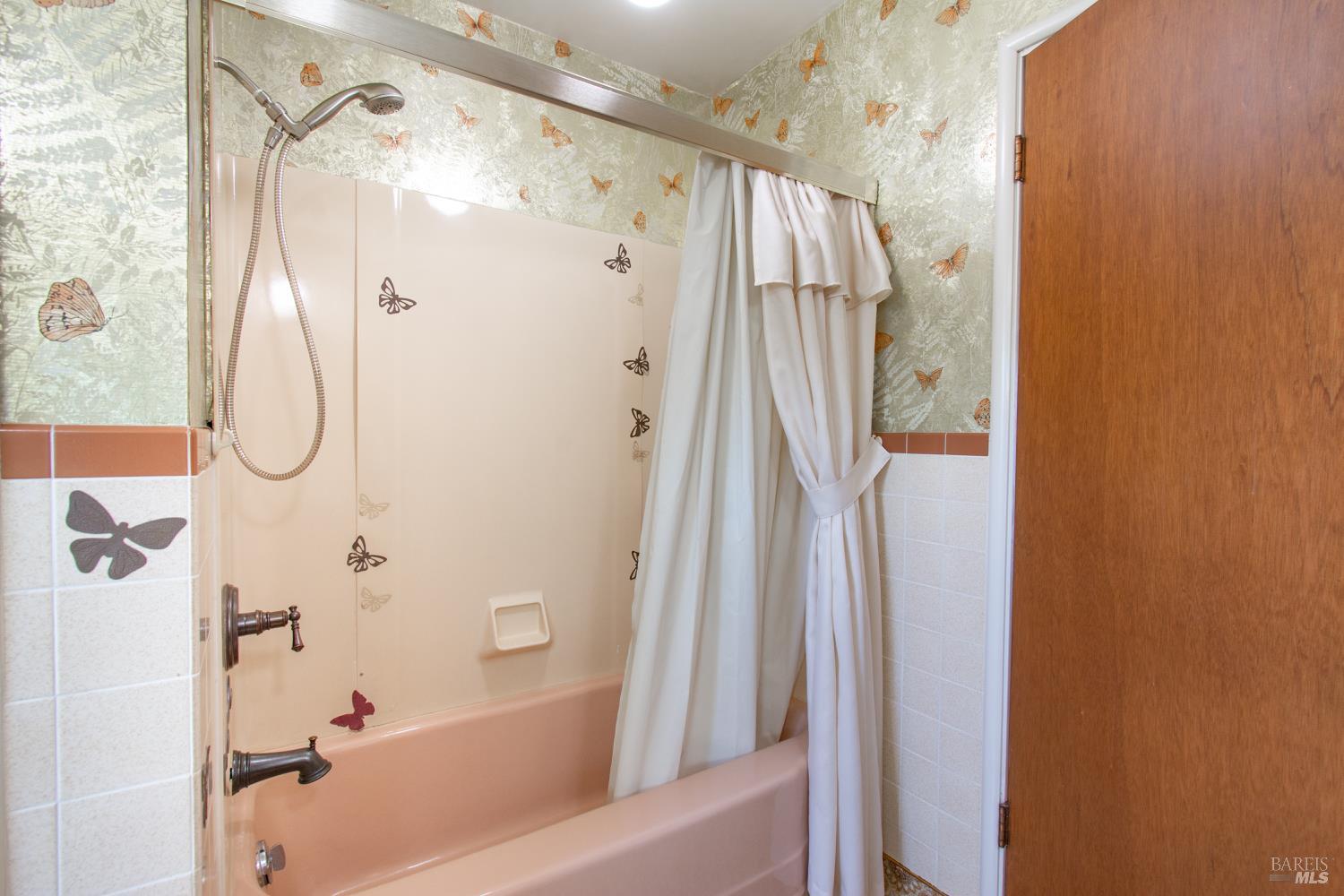 Detail Gallery Image 25 of 87 For 125 Acacia Way, Vallejo,  CA 94591 - 5 Beds | 2 Baths