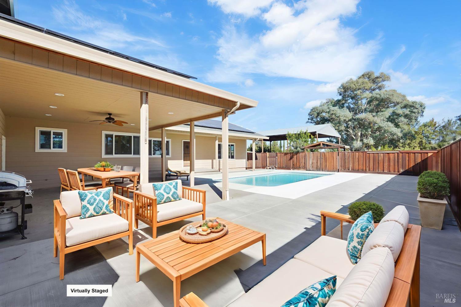 Detail Gallery Image 4 of 64 For 7208 Browns Valley Rd, Vacaville,  CA 95688 - 4 Beds | 3/1 Baths