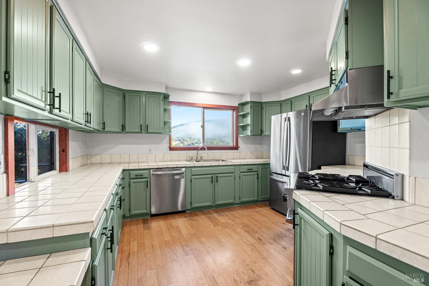 Detail Gallery Image 20 of 63 For 7680 Highway 128 Hwy, Philo,  CA 95466 - 3 Beds | 2/1 Baths