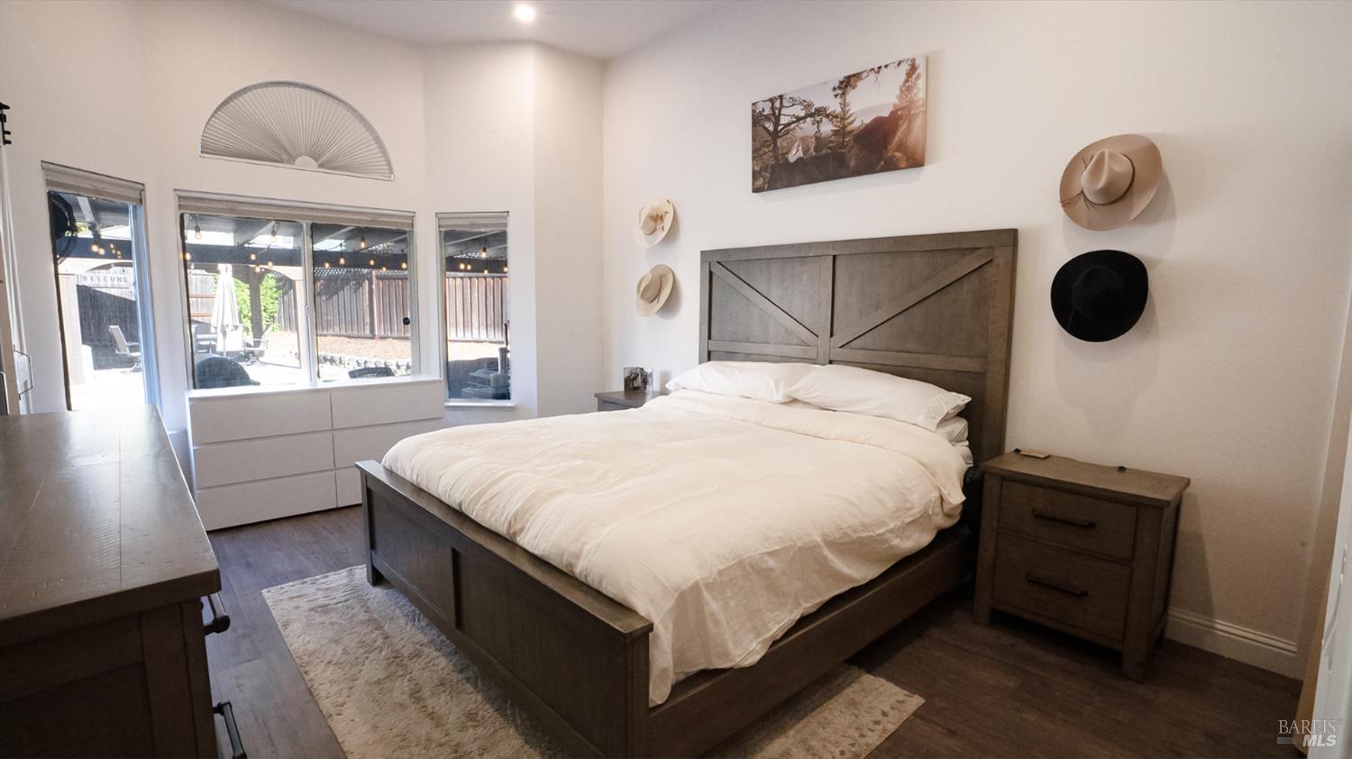 Detail Gallery Image 18 of 28 For 284 Flametree Cir, Windsor,  CA 95492 - 3 Beds | 2 Baths