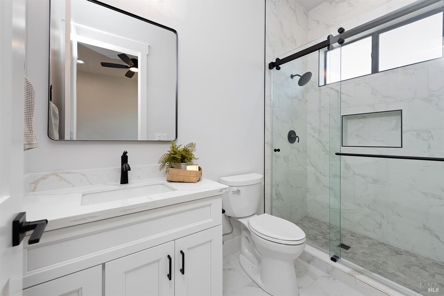 Detail Gallery Image 31 of 44 For 3763 Paxton Pl, Santa Rosa,  CA 95403 - 4 Beds | 4 Baths