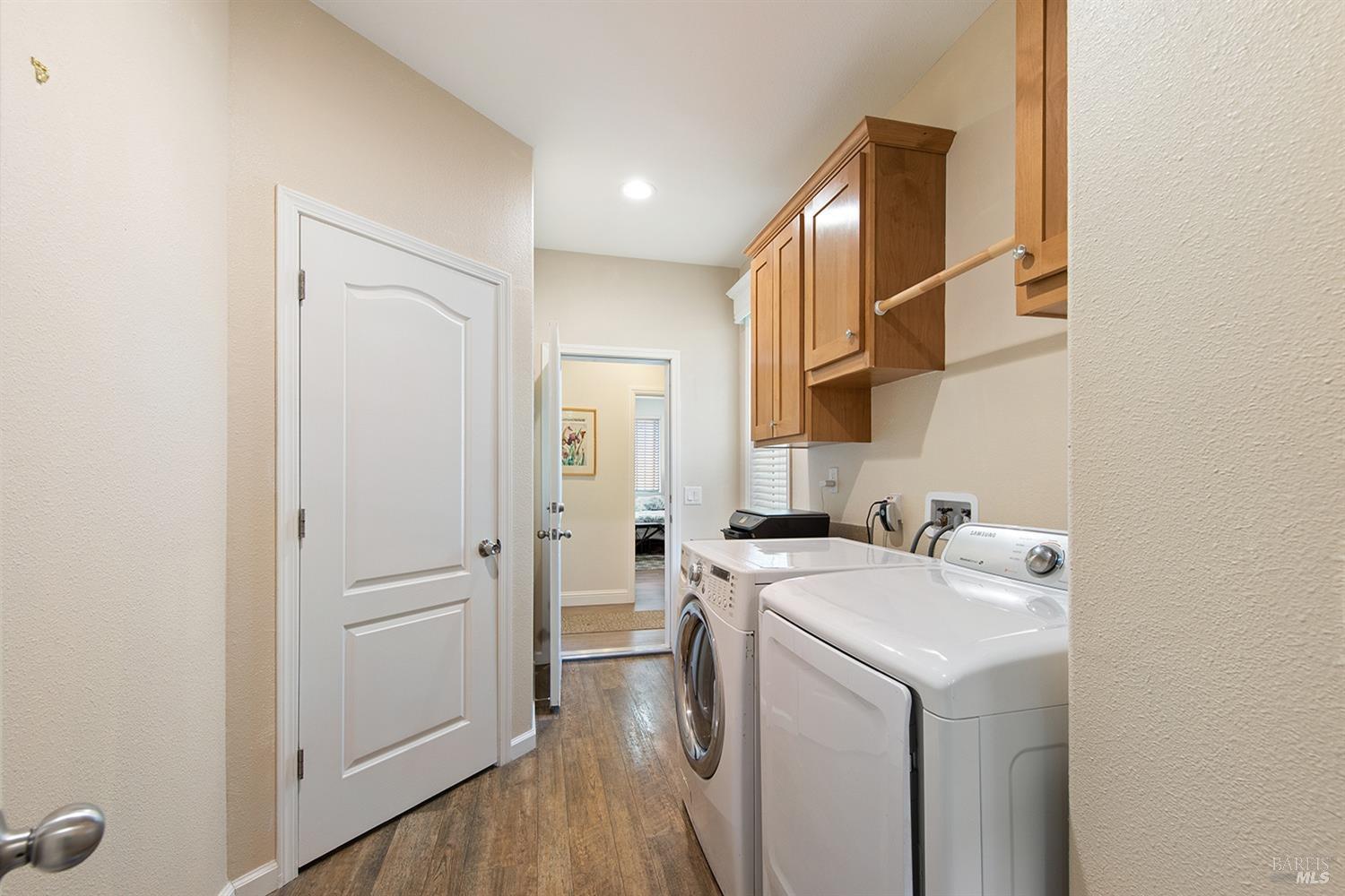 Detail Gallery Image 14 of 21 For 5026 Carriage Ln, Santa Rosa,  CA 95403 - 4 Beds | 3 Baths