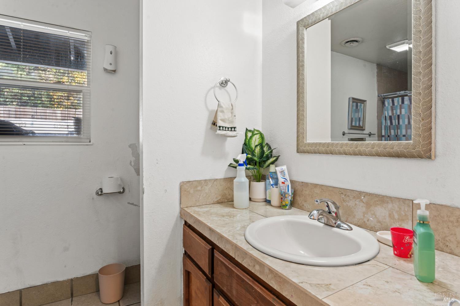 Detail Gallery Image 38 of 45 For 2020 S Dora St, Ukiah,  CA 95482 - – Beds | – Baths