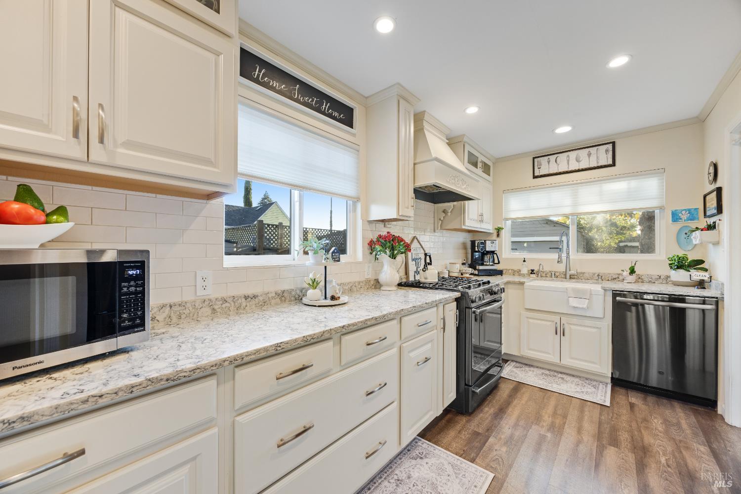 Detail Gallery Image 18 of 53 For 529 Macklyn Ave, Santa Rosa,  CA 95405 - 2 Beds | 1 Baths