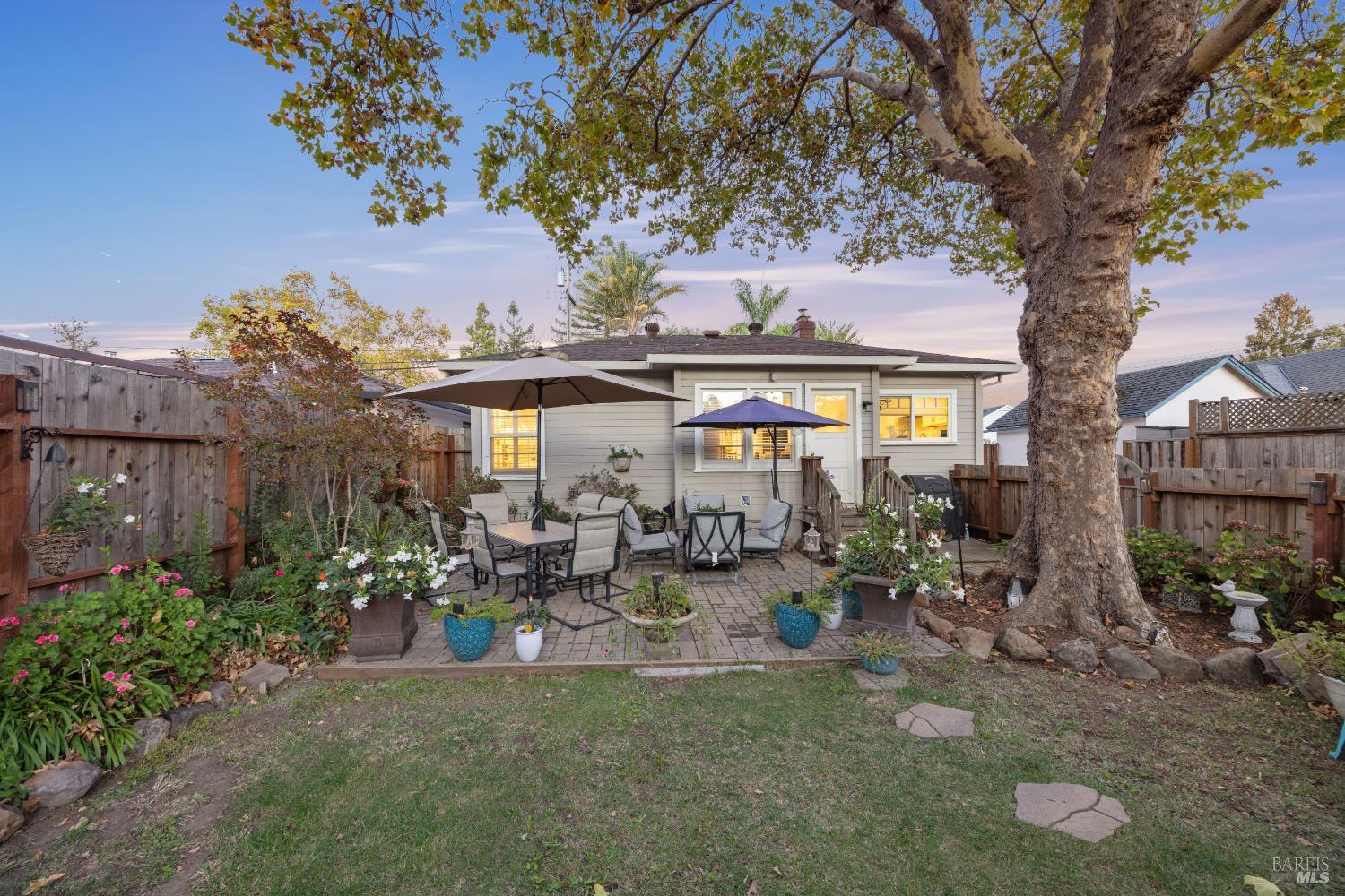 Detail Gallery Image 41 of 53 For 529 Macklyn Ave, Santa Rosa,  CA 95405 - 2 Beds | 1 Baths