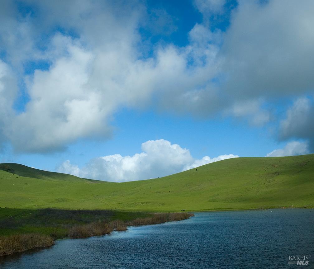 Detail Gallery Image 47 of 56 For 332 El Camino Real Unkn, Vallejo,  CA 94590 - 3 Beds | 2/1 Baths