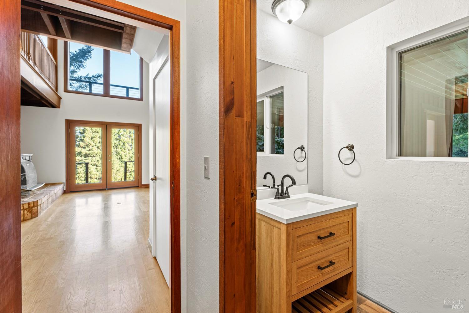 Detail Gallery Image 13 of 63 For 7680 Highway 128 Hwy, Philo,  CA 95466 - 3 Beds | 2/1 Baths