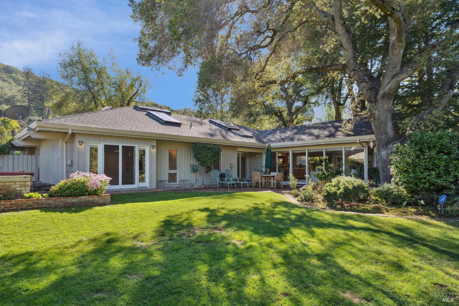 Detail Gallery Image 65 of 65 For 492 Fairway Dr, Novato,  CA 94949 - 3 Beds | 2/1 Baths