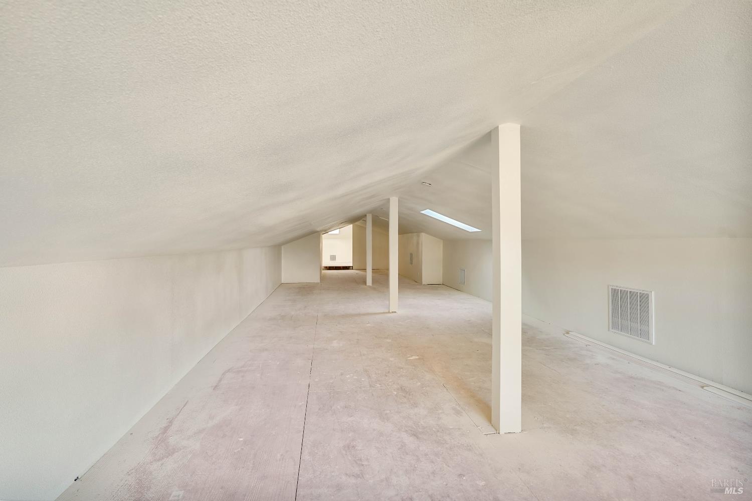 Detail Gallery Image 38 of 64 For 7208 Browns Valley Rd, Vacaville,  CA 95688 - 4 Beds | 3/1 Baths