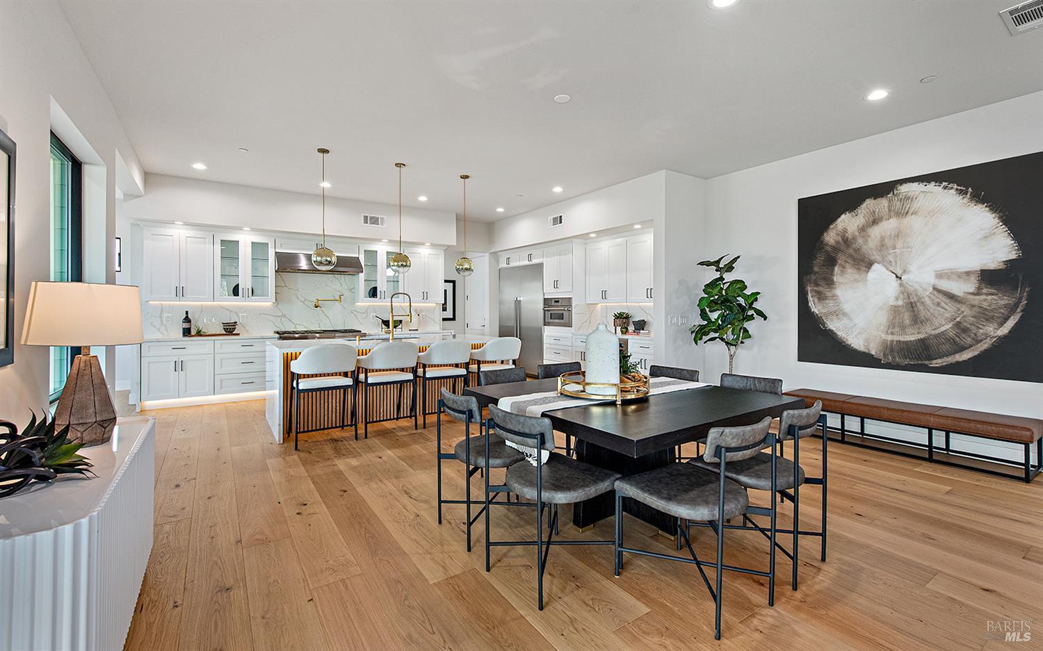 Detail Gallery Image 14 of 53 For 3749 Sawgrass Pl, Santa Rosa,  CA 95403 - 4 Beds | 4 Baths