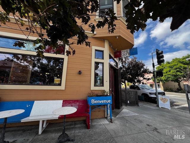 Detail Gallery Image 46 of 56 For 332 El Camino Real Unkn, Vallejo,  CA 94590 - 3 Beds | 2/1 Baths