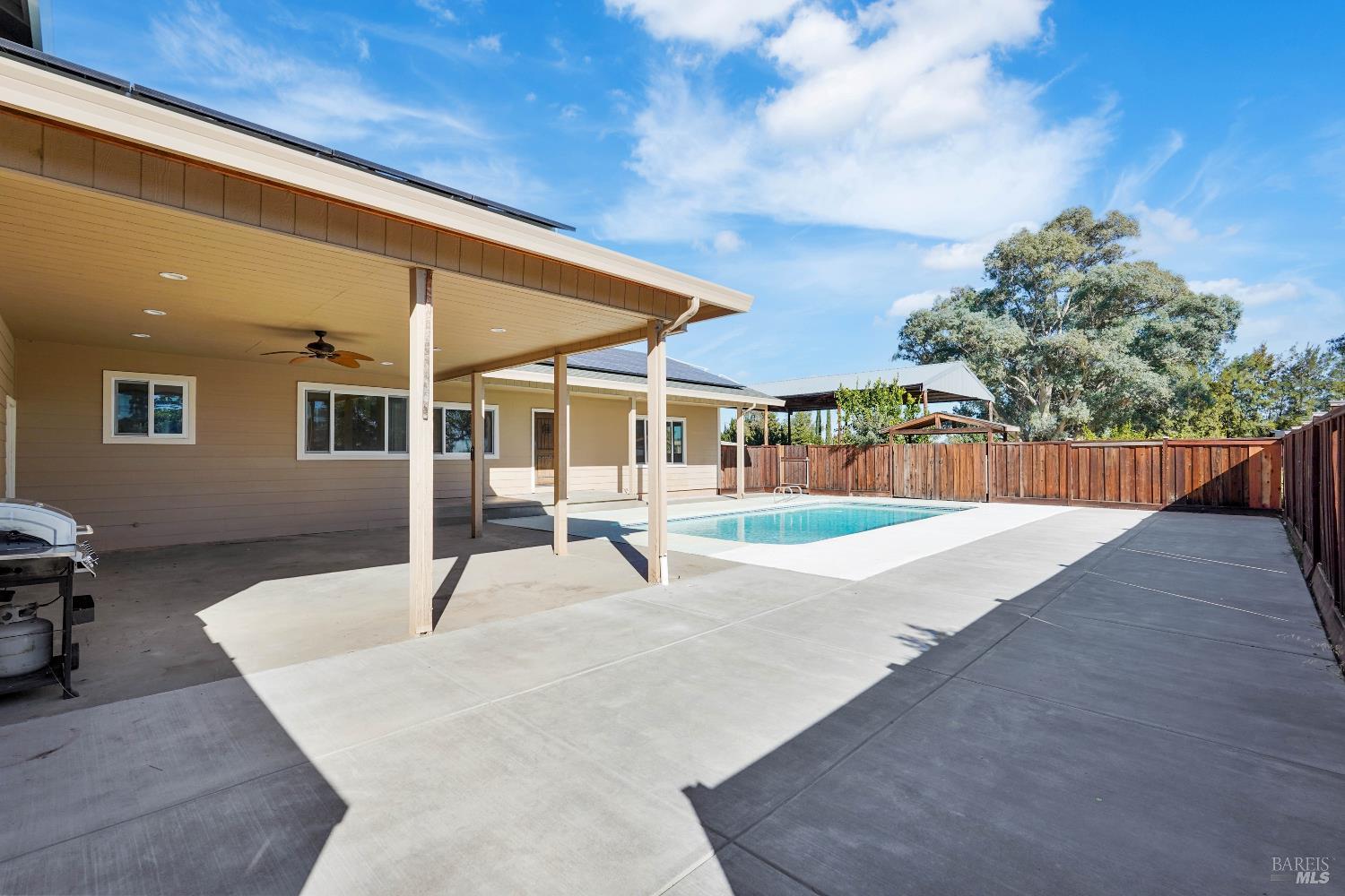 Detail Gallery Image 3 of 64 For 7208 Browns Valley Rd, Vacaville,  CA 95688 - 4 Beds | 3/1 Baths