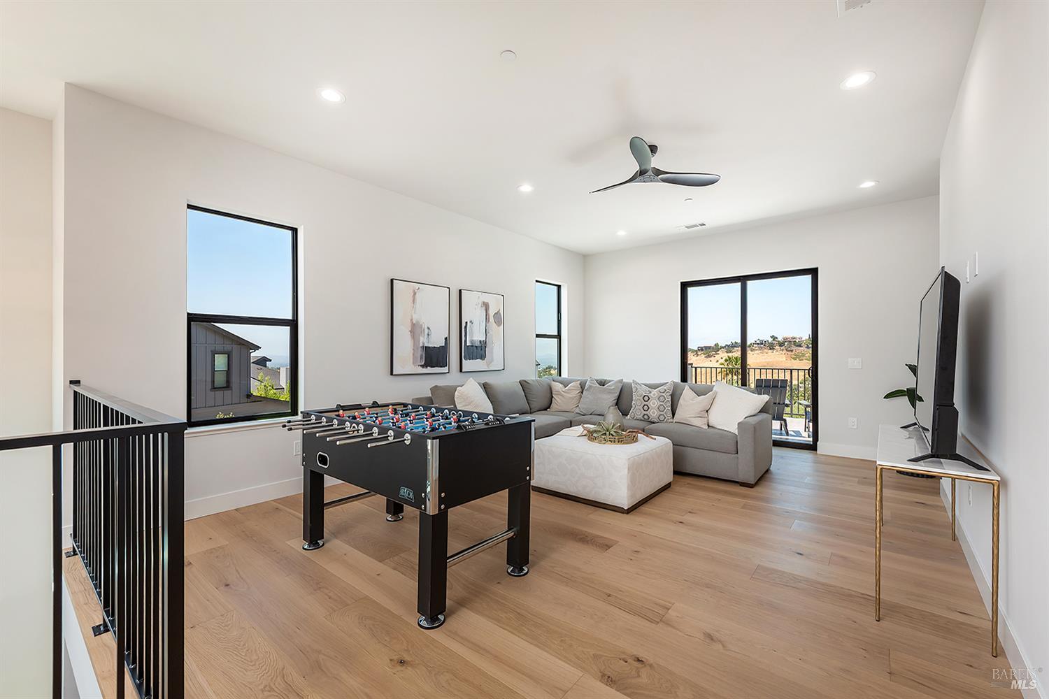 Detail Gallery Image 38 of 53 For 3749 Sawgrass Pl, Santa Rosa,  CA 95403 - 4 Beds | 4 Baths