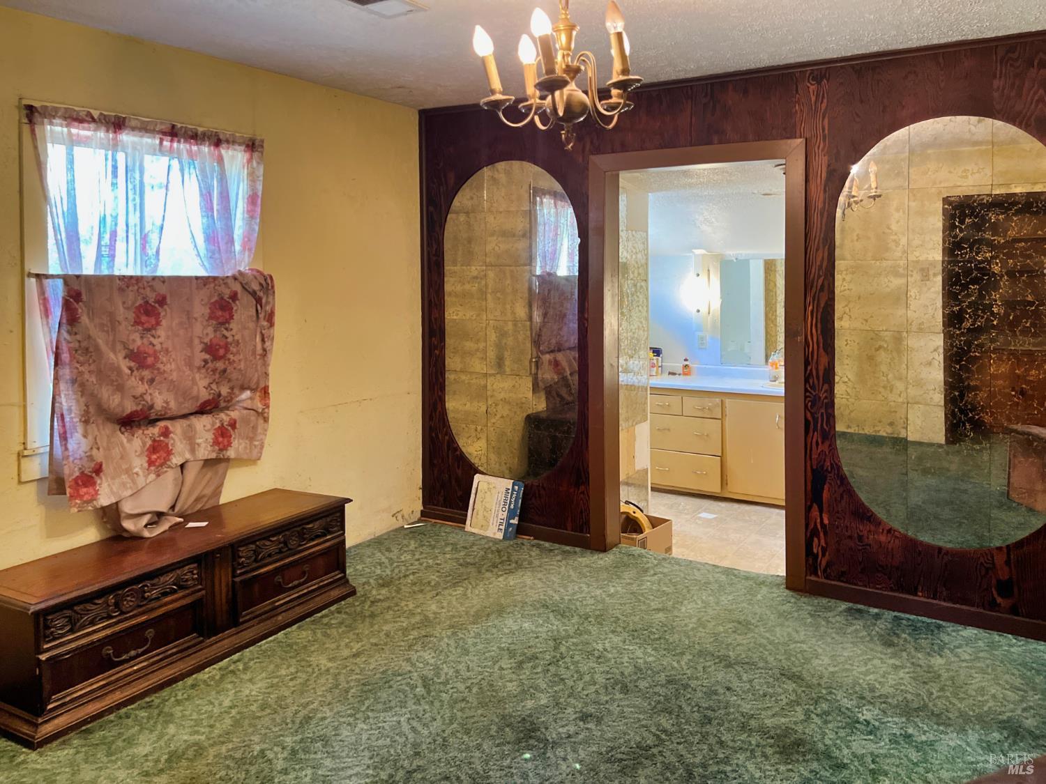 Detail Gallery Image 9 of 28 For 44170 Lakeview Ave, Laytonville,  CA 95454 - 3 Beds | 2 Baths