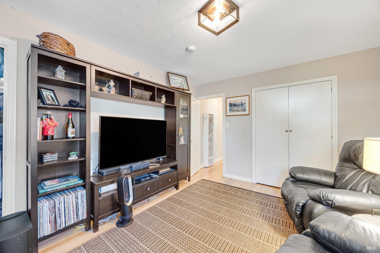 Detail Gallery Image 32 of 53 For 529 Macklyn Ave, Santa Rosa,  CA 95405 - 2 Beds | 1 Baths