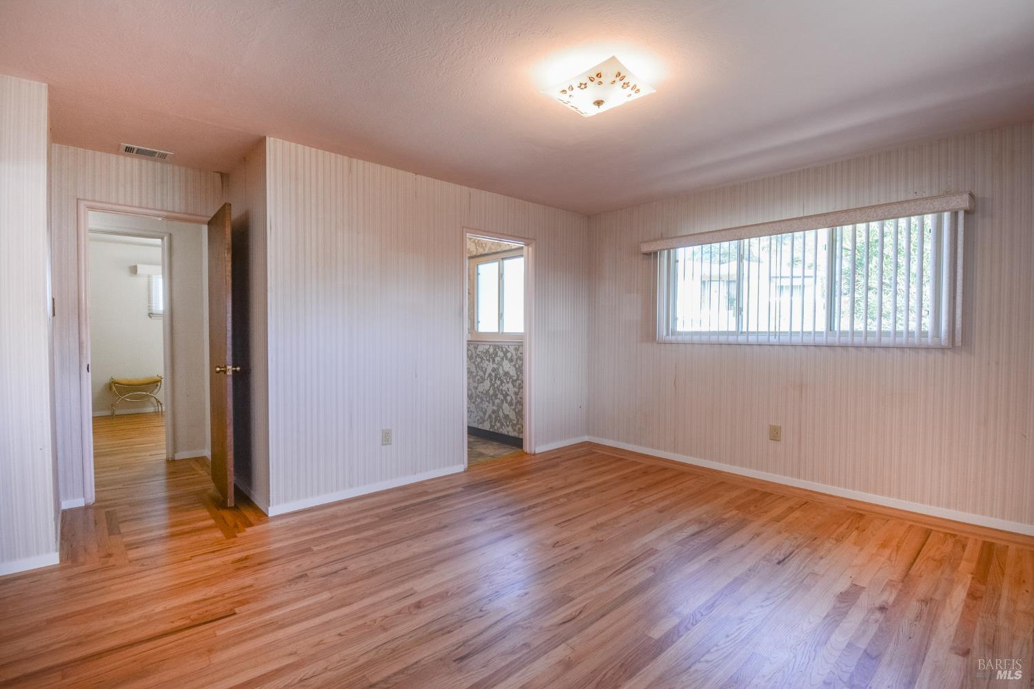 Detail Gallery Image 29 of 87 For 125 Acacia Way, Vallejo,  CA 94591 - 5 Beds | 2 Baths