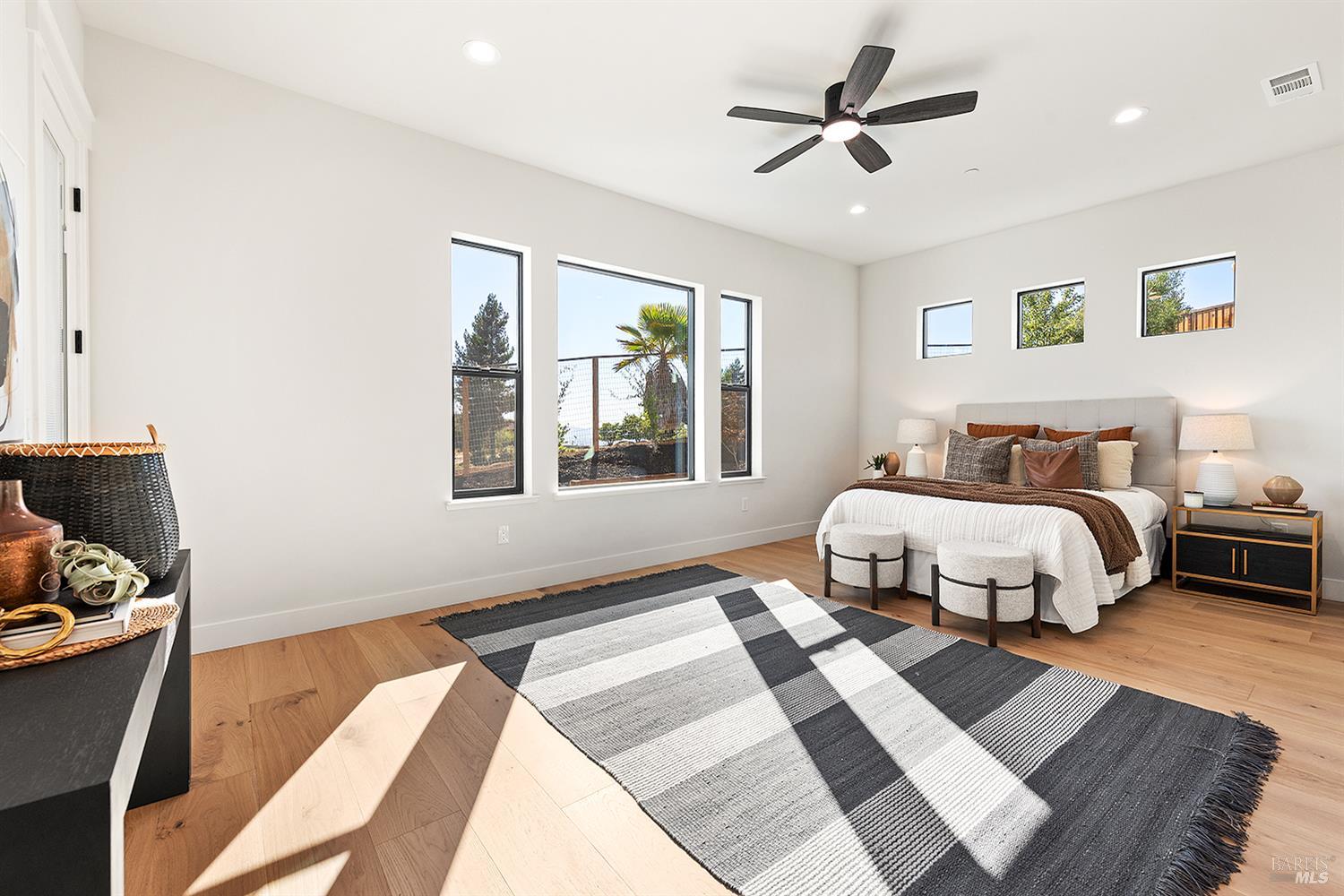 Detail Gallery Image 22 of 44 For 3763 Paxton Pl, Santa Rosa,  CA 95403 - 4 Beds | 4 Baths