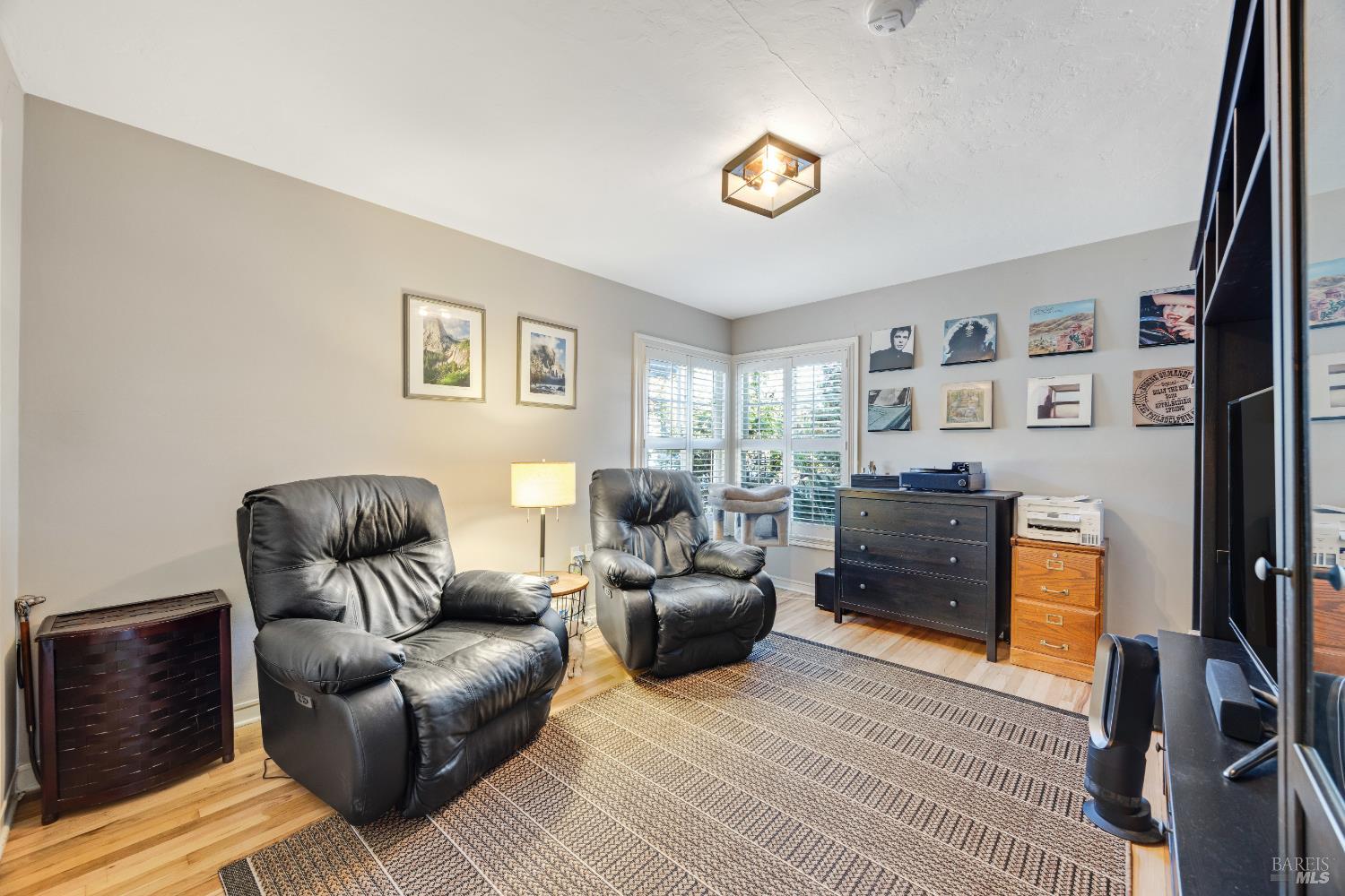 Detail Gallery Image 30 of 53 For 529 Macklyn Ave, Santa Rosa,  CA 95405 - 2 Beds | 1 Baths