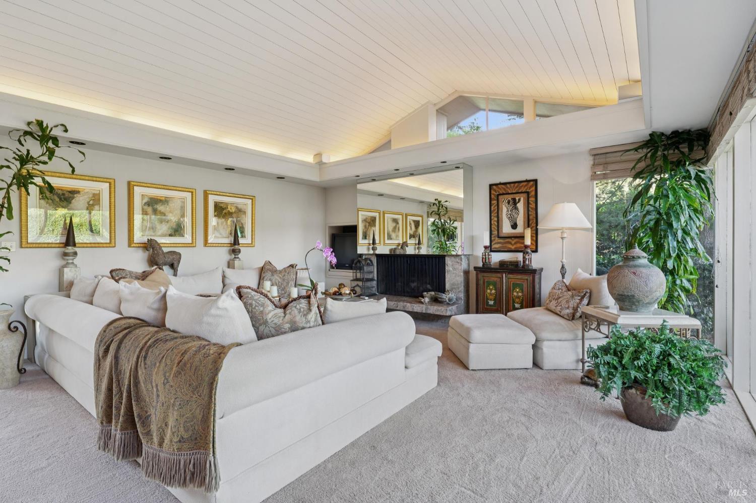 Detail Gallery Image 29 of 65 For 492 Fairway Dr, Novato,  CA 94949 - 3 Beds | 2/1 Baths