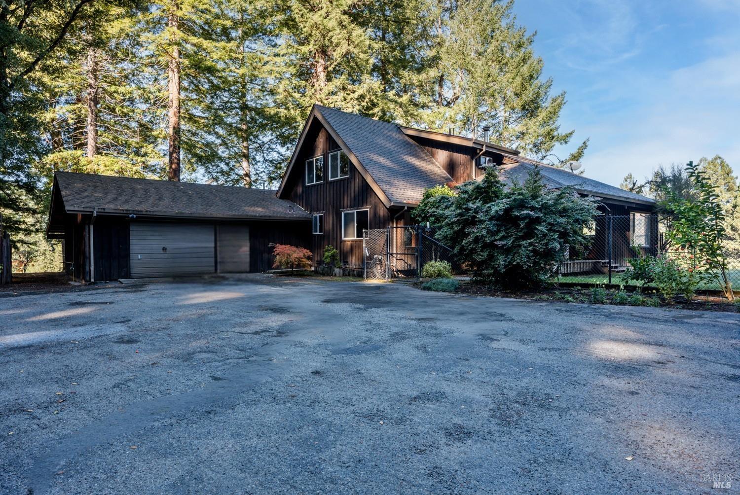 Detail Gallery Image 2 of 63 For 7680 Highway 128 Hwy, Philo,  CA 95466 - 3 Beds | 2/1 Baths