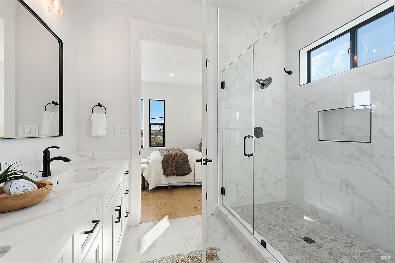 Detail Gallery Image 26 of 44 For 3763 Paxton Pl, Santa Rosa,  CA 95403 - 4 Beds | 4 Baths