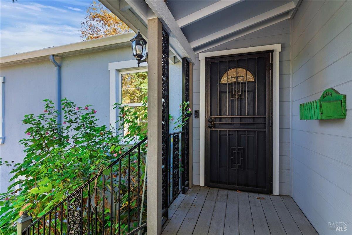 Detail Gallery Image 7 of 56 For 332 El Camino Real Unkn, Vallejo,  CA 94590 - 3 Beds | 2/1 Baths