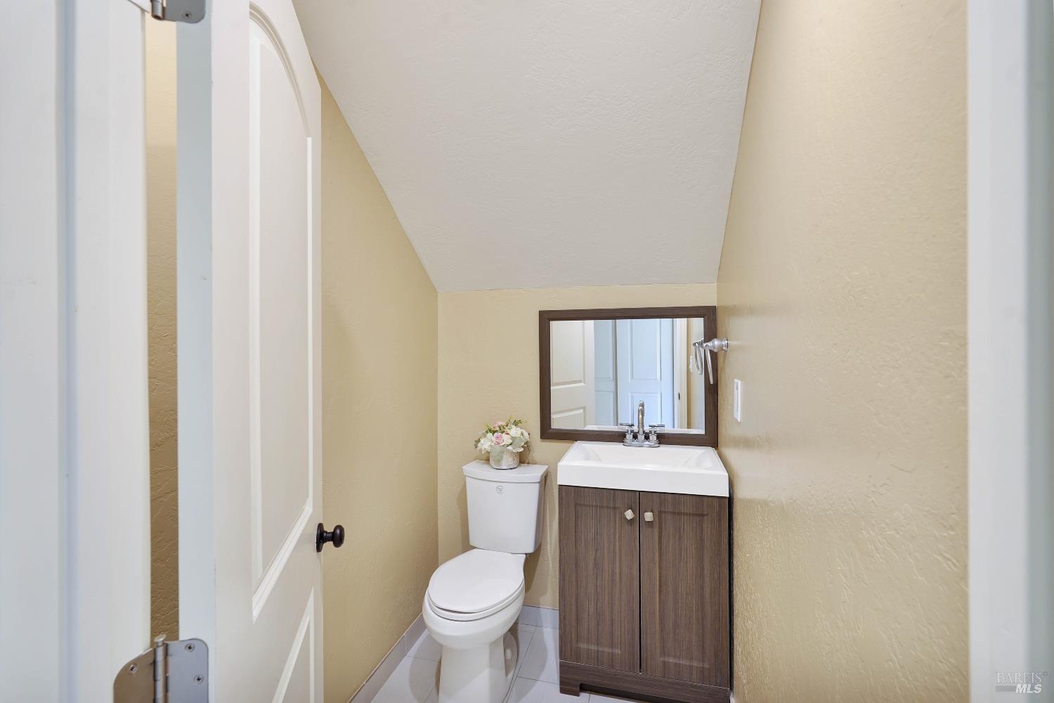 Detail Gallery Image 32 of 64 For 7208 Browns Valley Rd, Vacaville,  CA 95688 - 4 Beds | 3/1 Baths