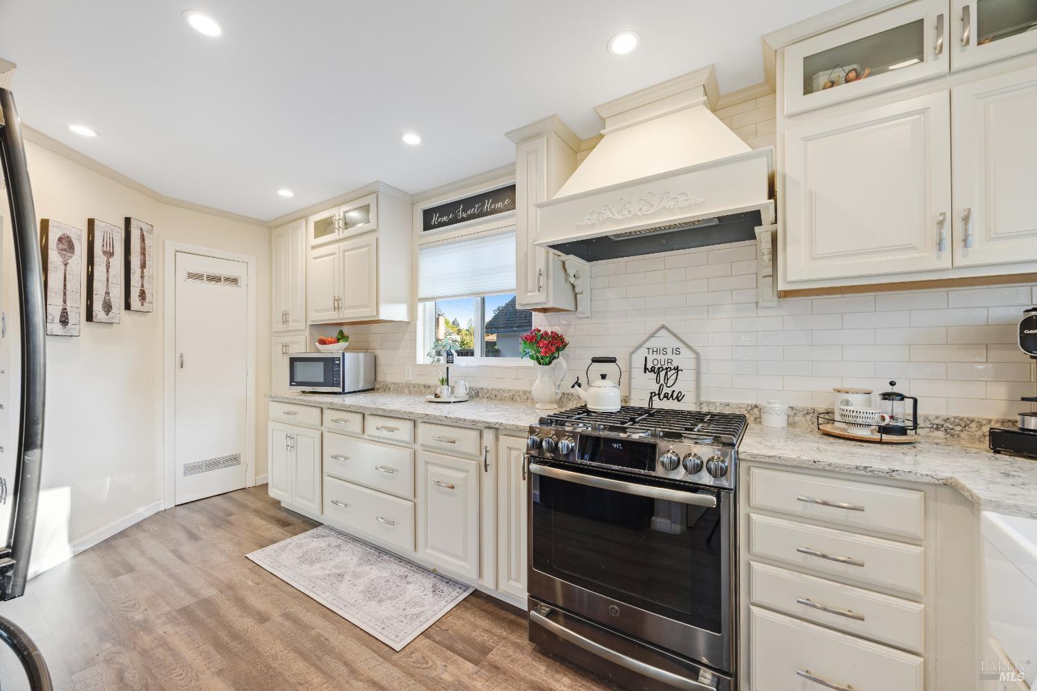 Detail Gallery Image 20 of 53 For 529 Macklyn Ave, Santa Rosa,  CA 95405 - 2 Beds | 1 Baths