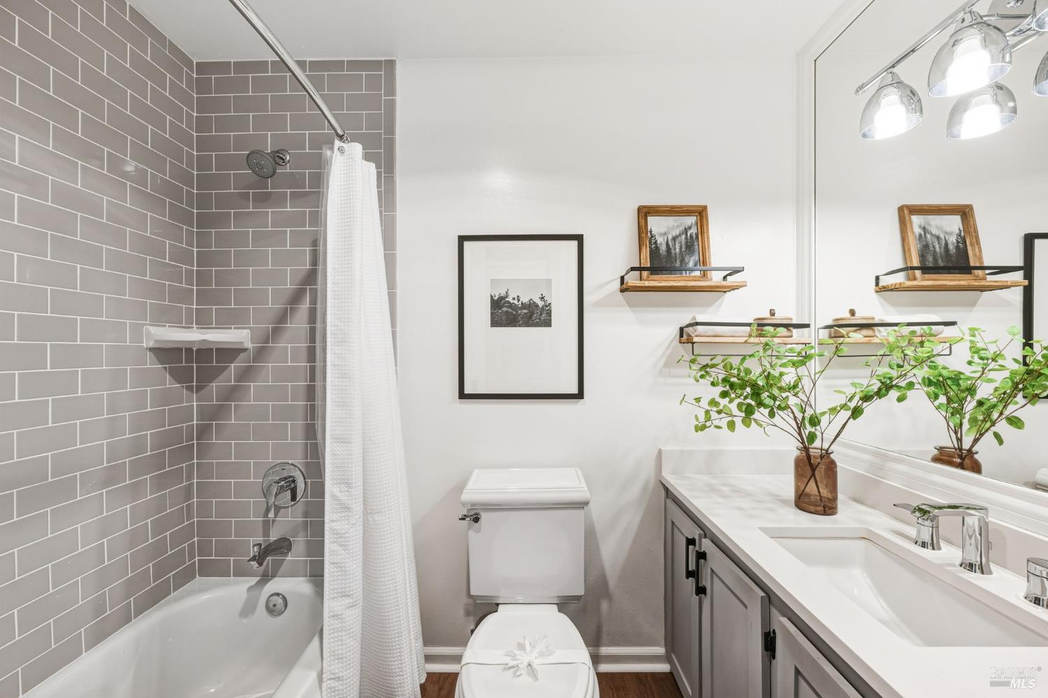 Detail Gallery Image 15 of 27 For 945 via Casitas Unkn #248,  Greenbrae,  CA 94904 - 2 Beds | 2 Baths