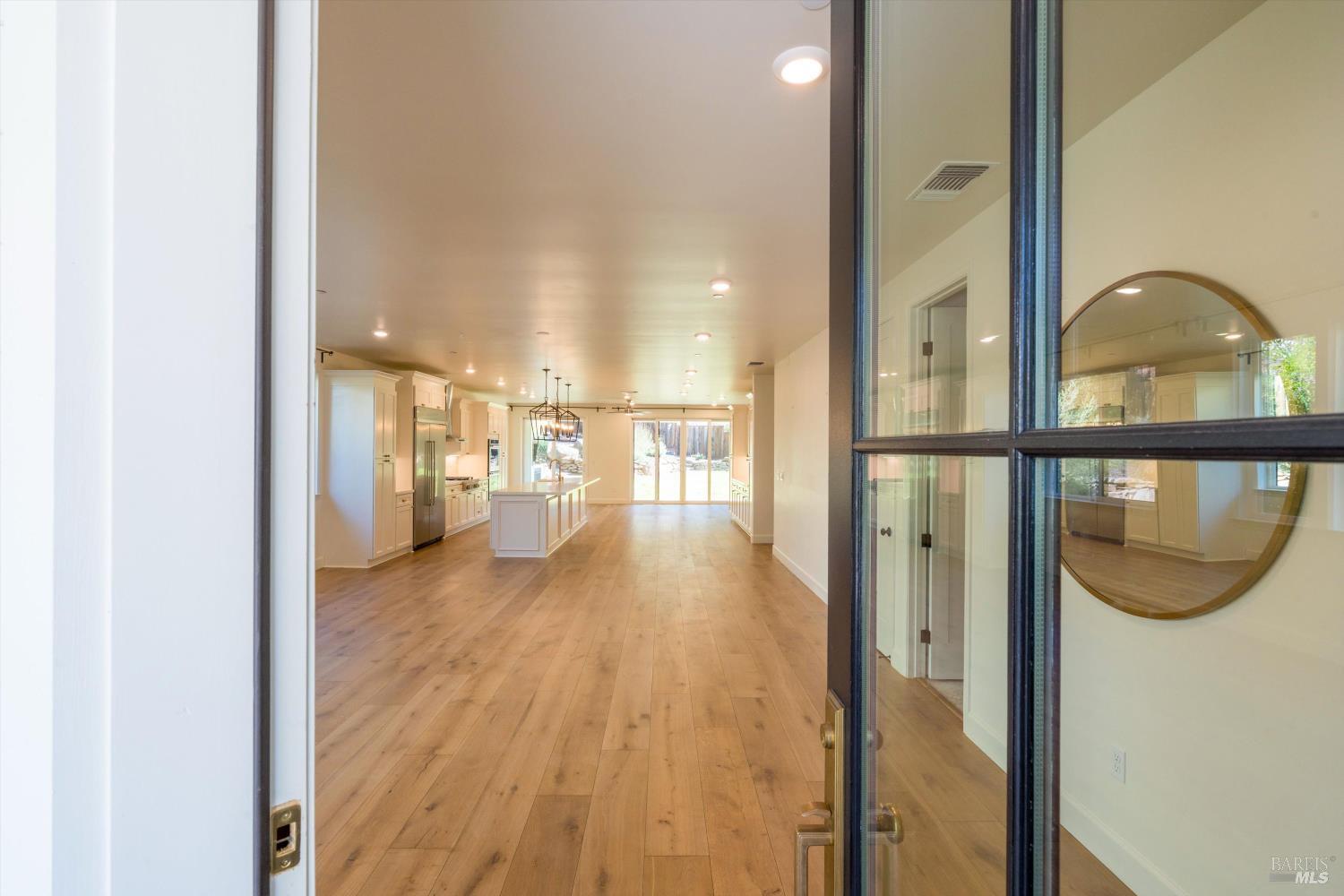 Detail Gallery Image 14 of 87 For 1980 Bent Tree Pl, Santa Rosa,  CA 95404 - 4 Beds | 3 Baths