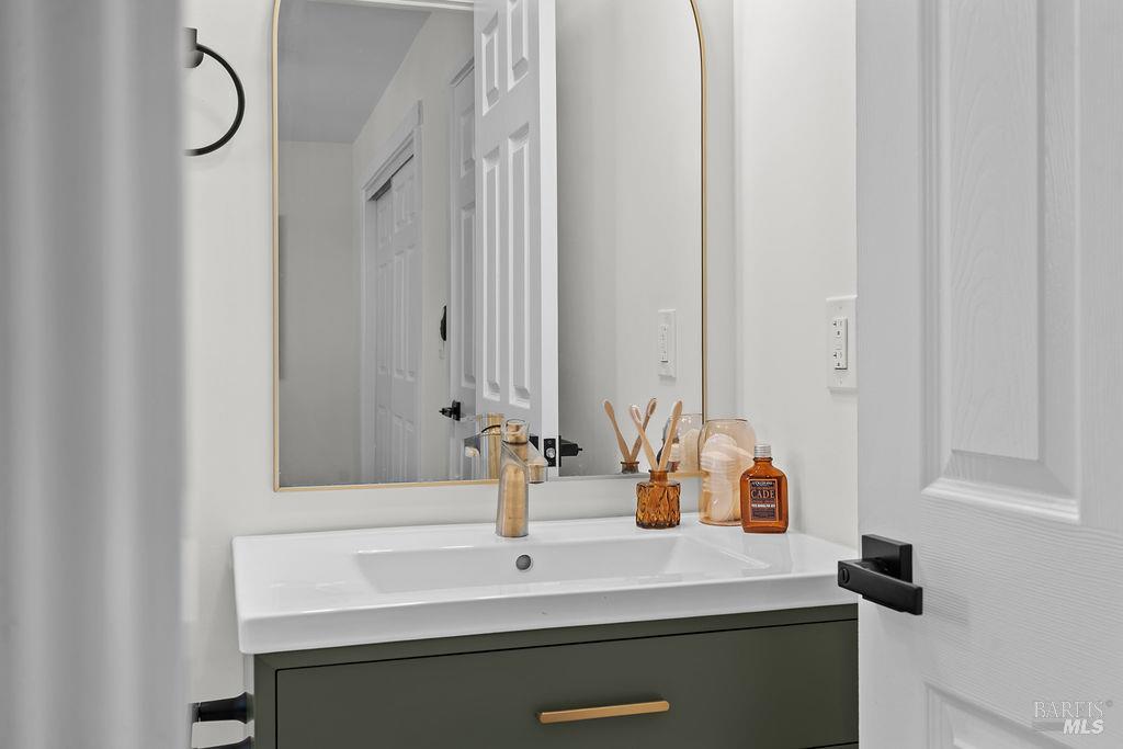 Detail Gallery Image 30 of 38 For 121 La Brea St, Vallejo,  CA 94591 - 3 Beds | 2 Baths