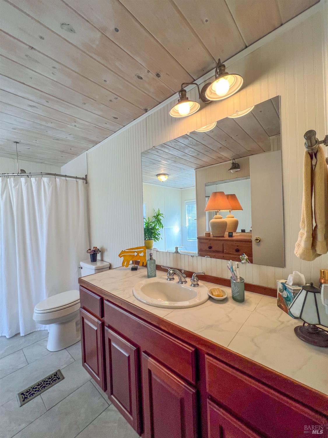 Detail Gallery Image 21 of 39 For 106 Drake Mews # 106 Unkn, Sonoma,  CA 95476 - 2 Beds | 2 Baths