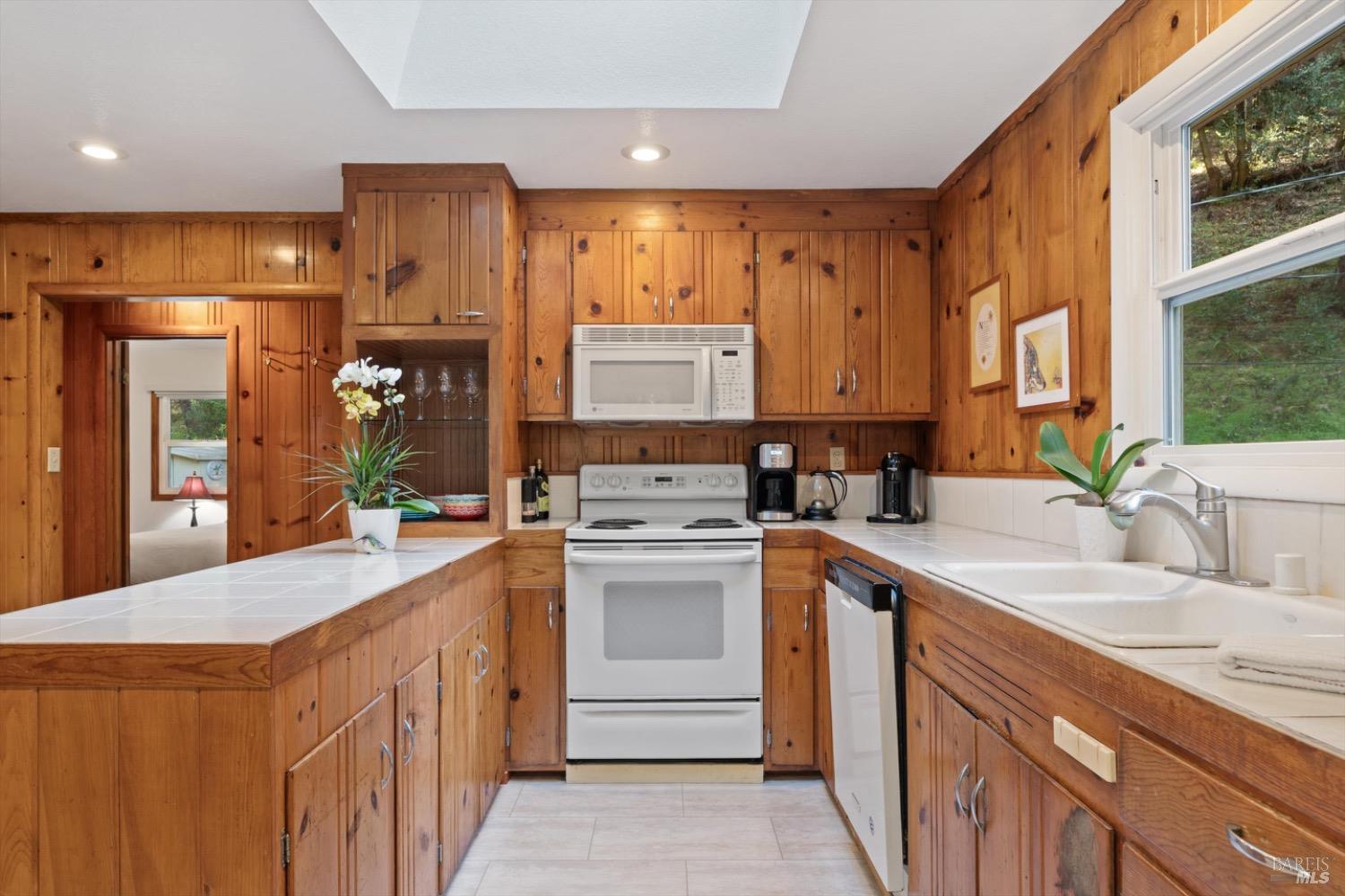 Detail Gallery Image 12 of 50 For 3150 Calistoga Rd, Santa Rosa,  CA 95404 - – Beds | – Baths