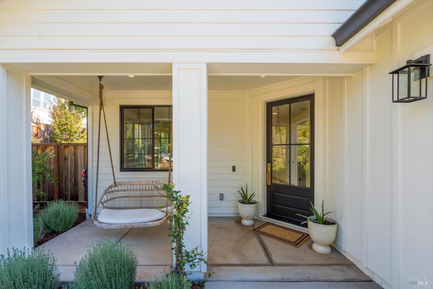 Detail Gallery Image 9 of 87 For 1980 Bent Tree Pl, Santa Rosa,  CA 95404 - 4 Beds | 3 Baths