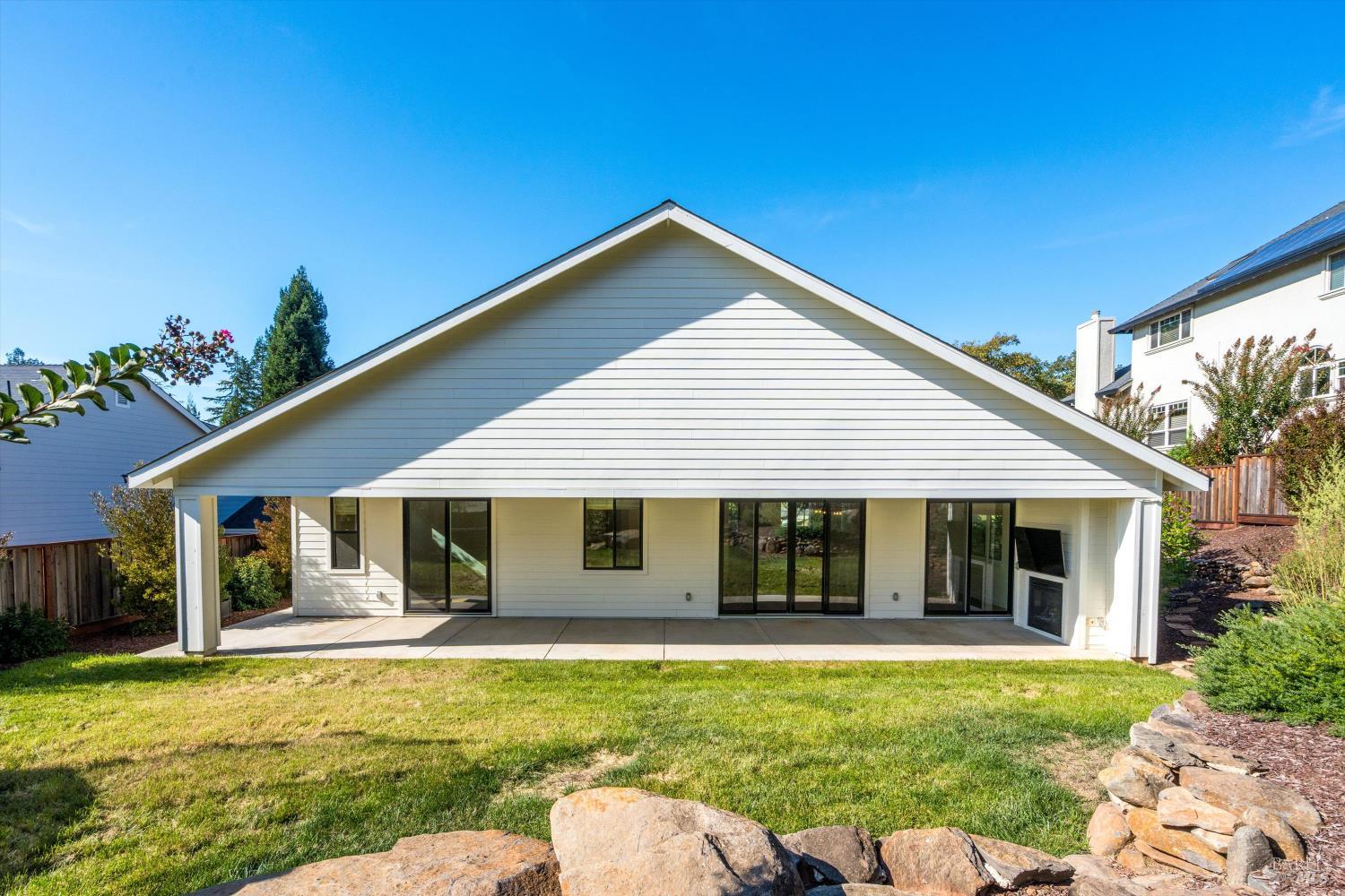 Detail Gallery Image 75 of 87 For 1980 Bent Tree Pl, Santa Rosa,  CA 95404 - 4 Beds | 3 Baths