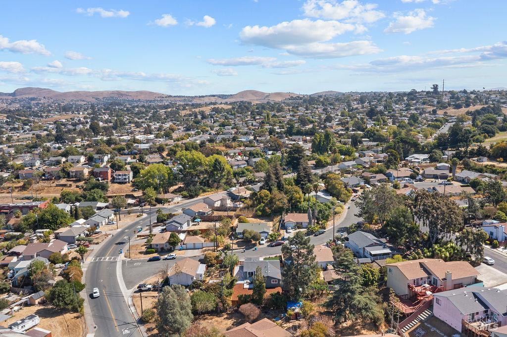 Detail Gallery Image 38 of 38 For 121 La Brea St, Vallejo,  CA 94591 - 3 Beds | 2 Baths