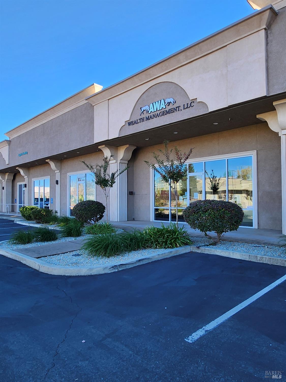 Front Image Thumbnail for BA325083316