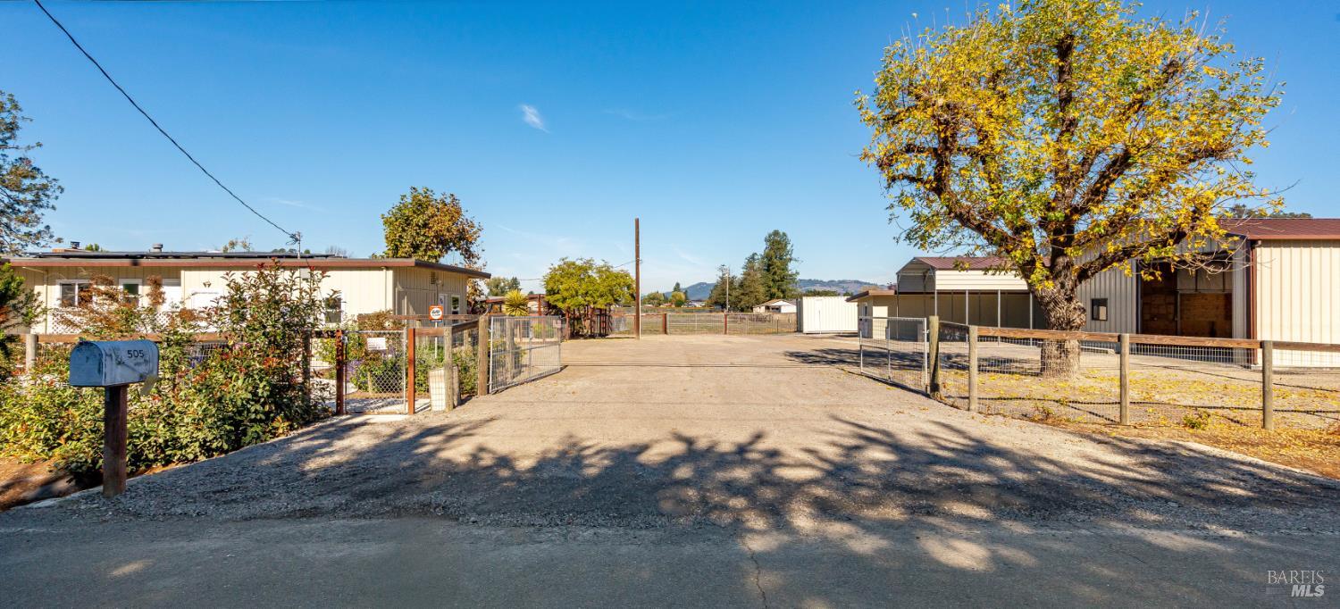 Front Image Thumbnail for BA325095859