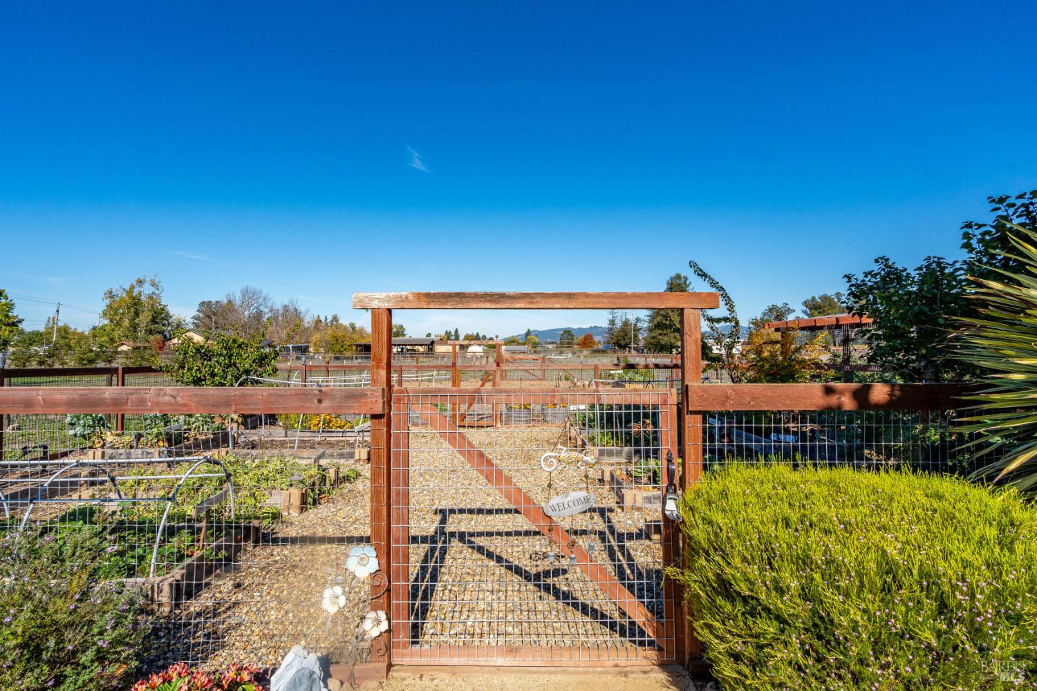 Detail Gallery Image 60 of 78 For 505 E Railroad Ave, Cotati,  CA 94931 - 4 Beds | 2 Baths