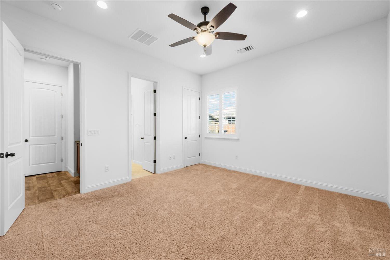 Detail Gallery Image 65 of 97 For 6012 Peacock Ct, Vacaville,  CA 95688 - 3 Beds | 3/1 Baths