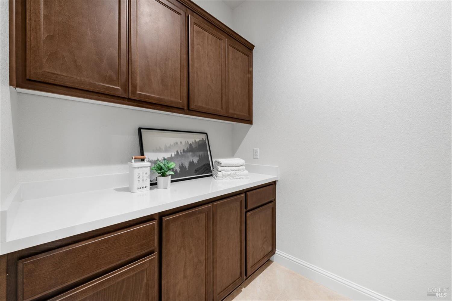 Detail Gallery Image 70 of 97 For 6012 Peacock Ct, Vacaville,  CA 95688 - 3 Beds | 3/1 Baths